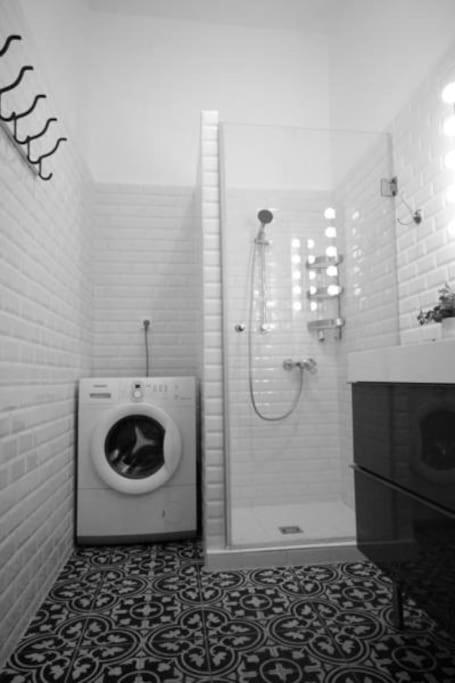 Trendy Home Near Basilica With Ac Budapest Exterior photo